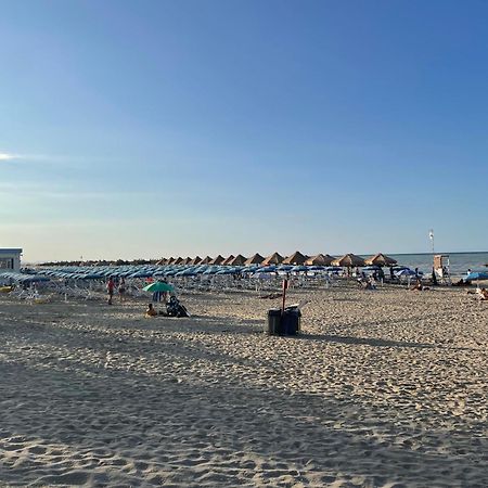 Il Sogno Del Mare Montesilvano Exterior foto